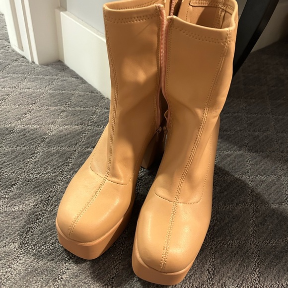 ALDO grandstep chunky platform sockboot in beige - Picture 5 of 5